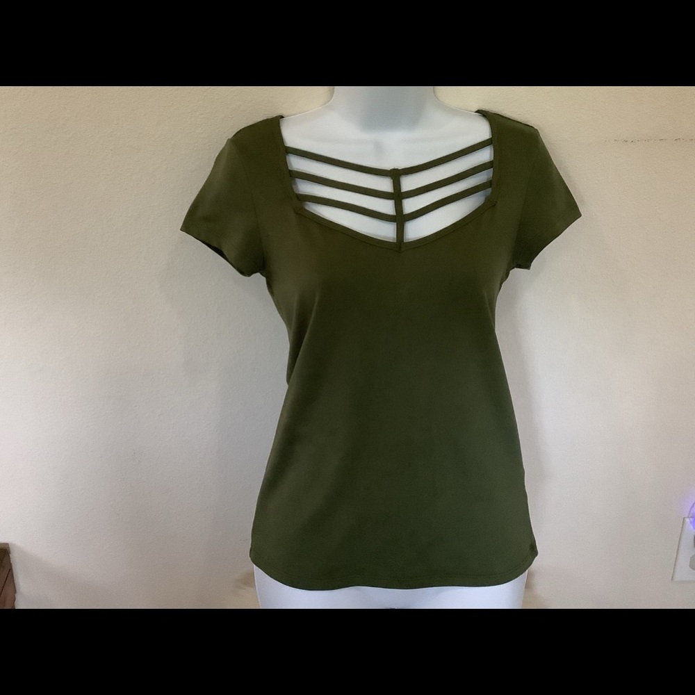 NWOT Eye candy T shirt
